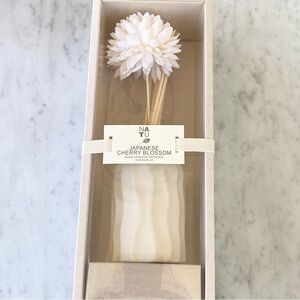 Japanese Cherry Blossom Reed Diffuser — White